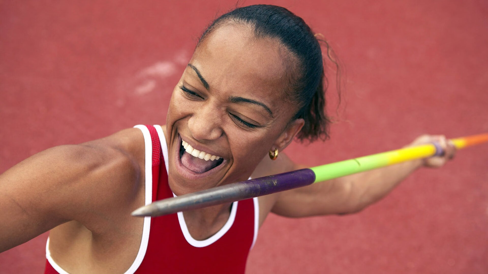  于德豪重回新疆主场作战被球迷问候 